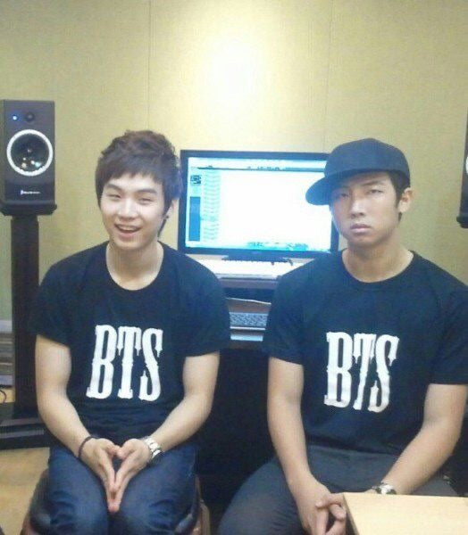 Printify BTS classic T-shirt featuring simple BTS outline design, perfect for K-pop fans and Bangtan Boys enthusiasts.